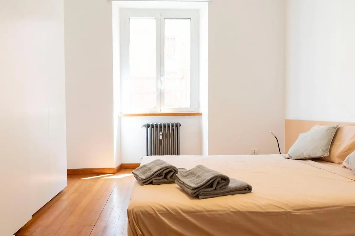 President Suite 5 Mirti Rzym Apartament