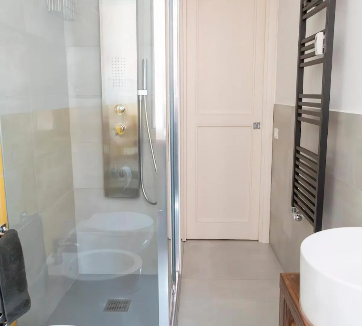 President Suite 5 Mirti Rzym 0*,
